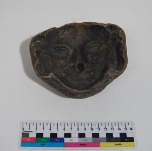 Molde de máscara (P.D.R. (500 a.C.-500 d.C.))