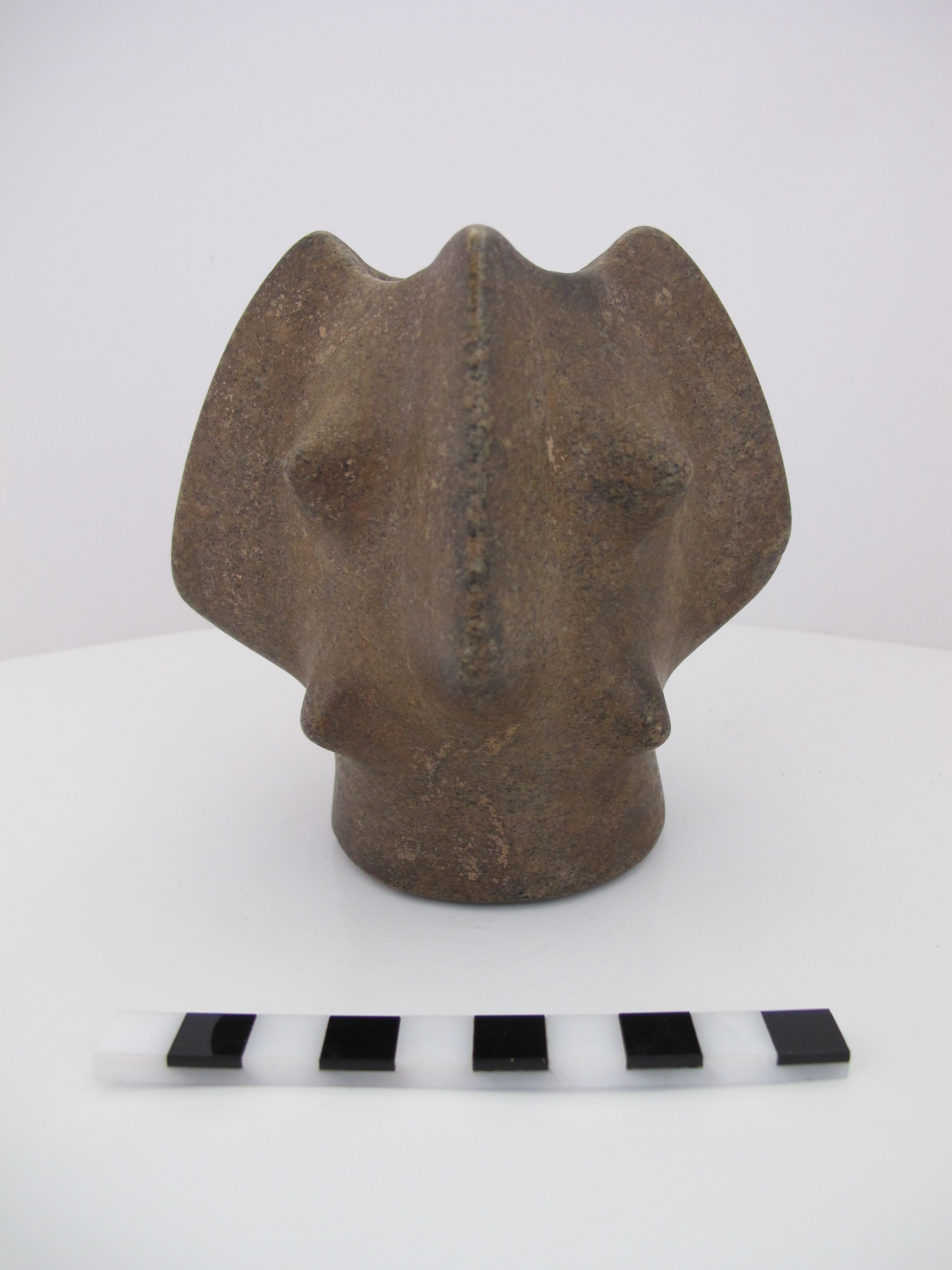 Cabezal de maza (1200 a.C - 400 a.C)