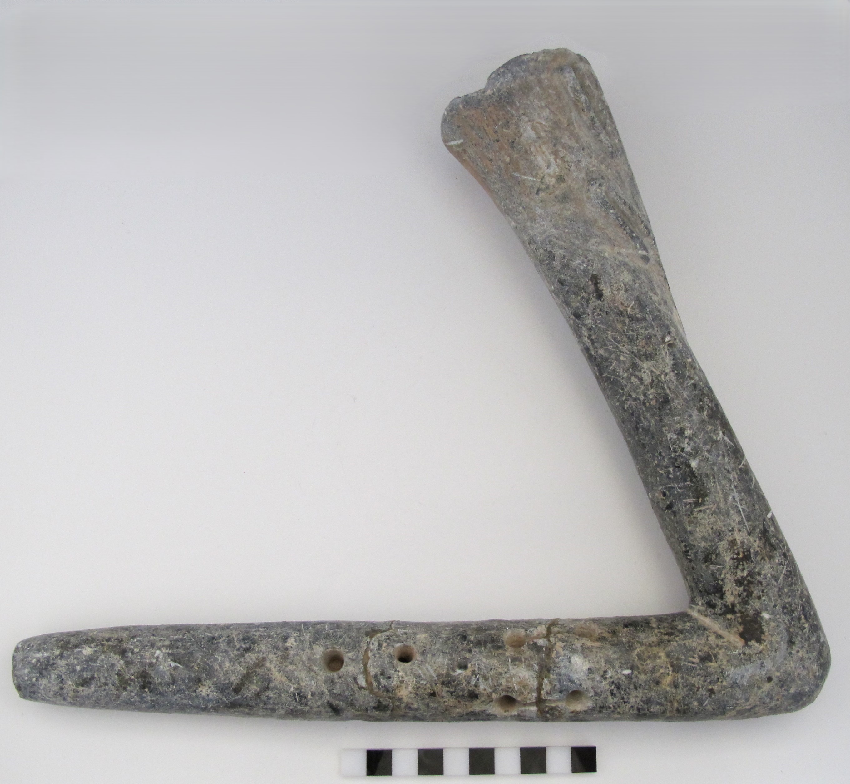Pipa acodada (400 a.C - 700 d.C)
