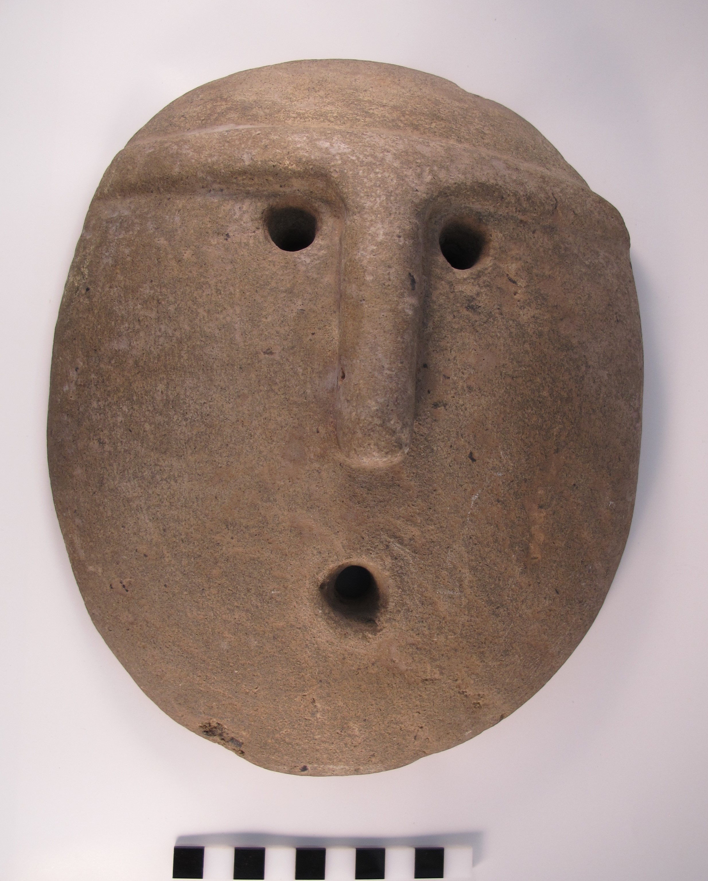 Máscara antropomorfa (400 a.C - 700 d.C)